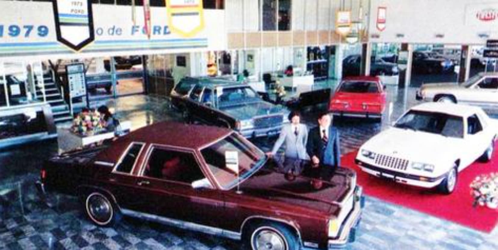 car dealership 1979 - 1979 1975 P048 o de Forl